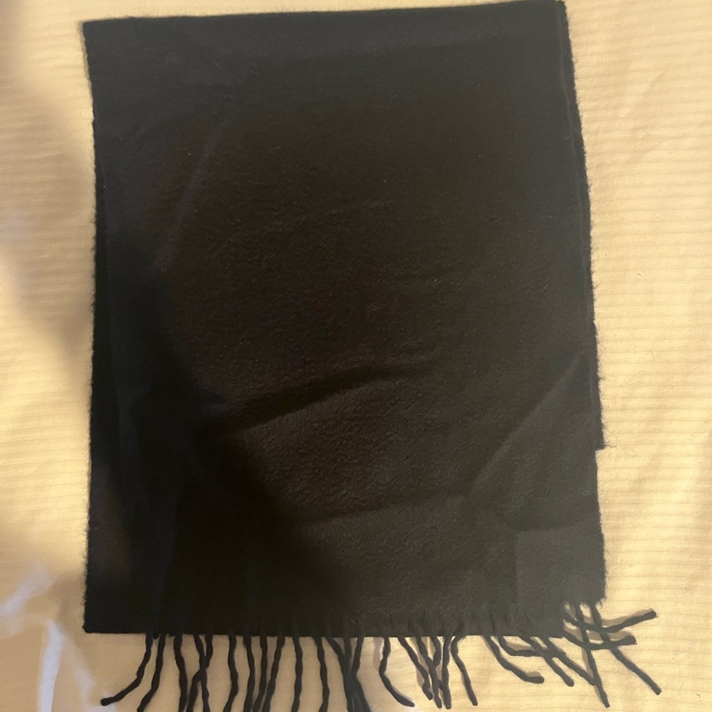 Cashmere scarf.  100% cashmere made in Scotland.